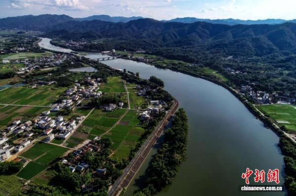 专业股票配资网 梅州蕉岭整县地理标志质押融资授信2亿元